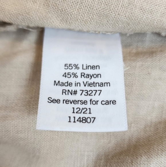 Croft & Barrow Pull On Mid Rise Crop Pants - Picture 9 of 10